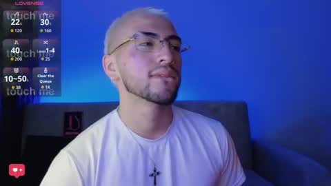 Snapshot of aresmassimox chatting on 07.18.26 Mateo online show from 07.18.26