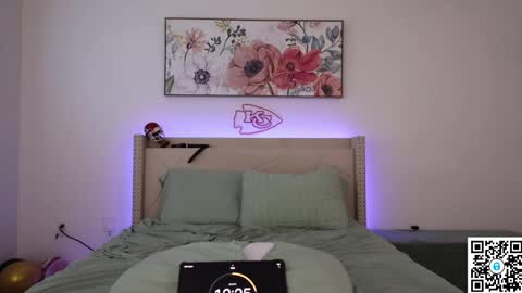 Ari and Penn online show from 03.02.25