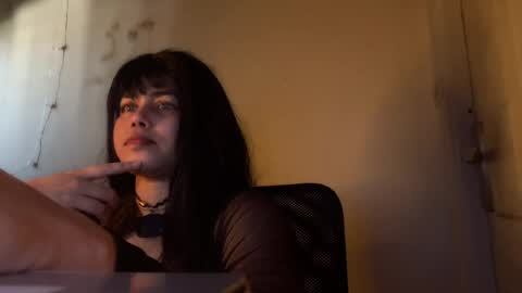 Aria online show from 04.15.26