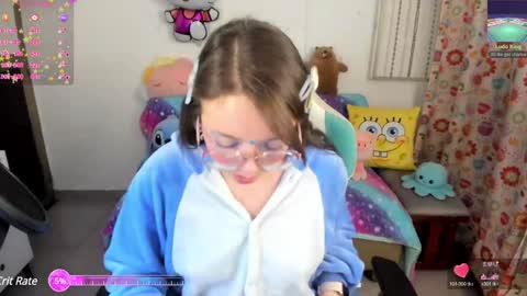 Snapshot of aria_alaia chatting on 01.31.25 Linda online show from 01.31.25