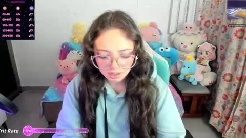 Snapshot of aria_alaia chatting on 01.07.26 Linda online show from 01.07.26