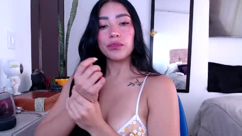 Aria Castelli online show from 05.26.26