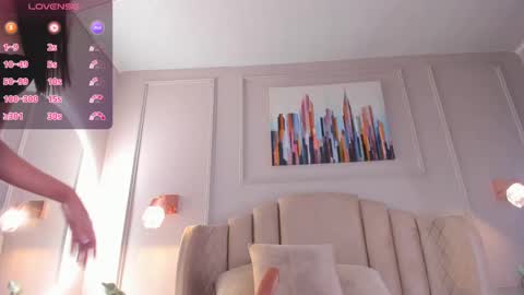 Snapshot of aria_greco chatting on 12.24.24 Aria online show from 12.24.24