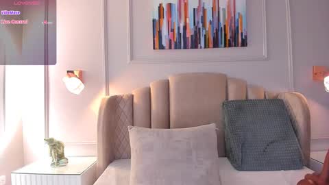 Snapshot of aria_greco chatting on 02.28.25 Aria online show from 02.28.25