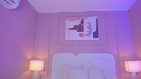 Aria  online show from 12.16.25