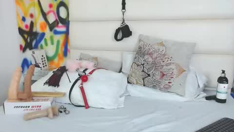 aria online show from 02.28.25