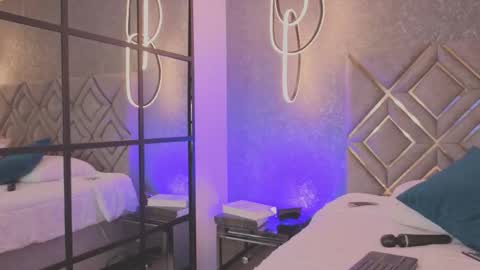 I OOT online show from 09.30.25