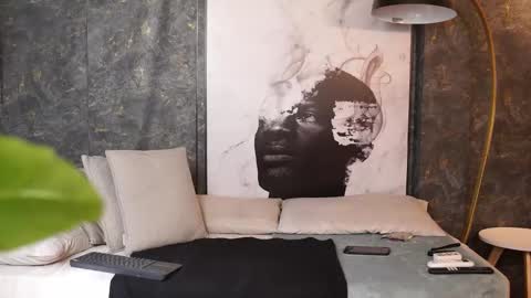 Ariaa online show from 12.05.25