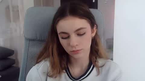 AriaCreazy online show from 01.24.25