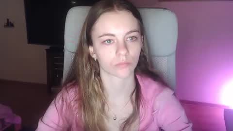 AriaCreazy online show from 10.30.25