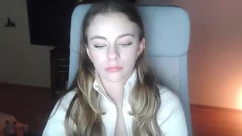 AriaCreazy online show from 11.03.25