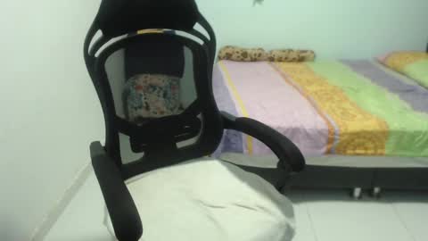 ...Ariana... online show from 03.03.25