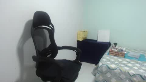 ...Ariana... online show from 02.20.26