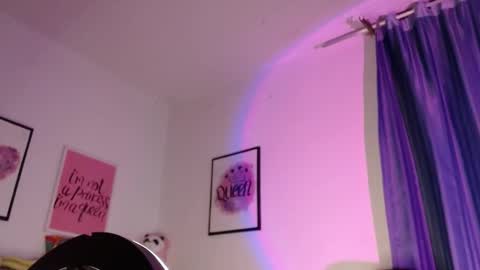 Ari online show from 05.27.26