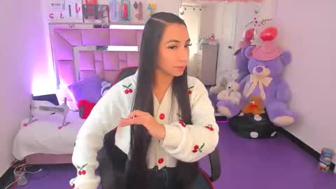 ariadnacappelletty online show from 02.13.26