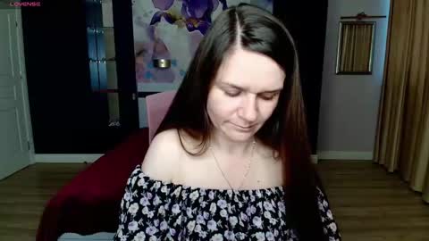 AriaGray online show from 12.22.25