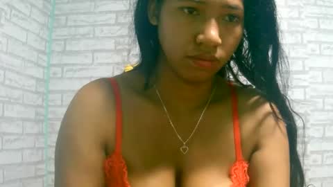 Snapshot of ariah13 chatting on 05.22.26 ariah13 online show from 05.22.26