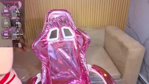 Snapshot of ariana18_b chatting on 03.05.26 ariana18_b online show from 03.05.26