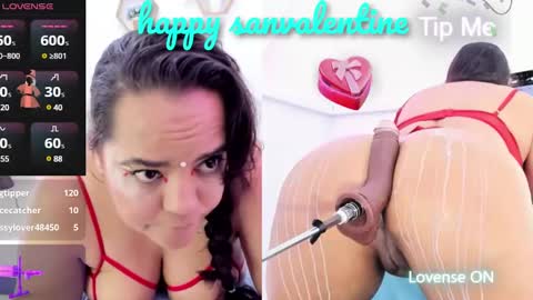 Snapshot of ariana_girl_ chatting on 02.14.25 ariana girl online show from 02.14.25