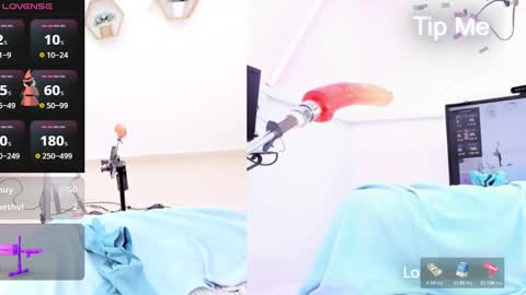 Snapshot of ariana_girl_ chatting on 02.18.25 ariana girl online show from 02.18.25