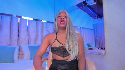 Snapshot of ariana_grande233 chatting on 03.30.26 ariana_grande233 online show from 03.30.26