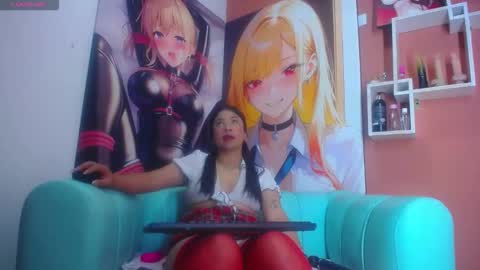 ariana_hill_ online show from 10.18.25