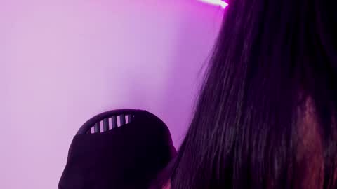 Ariana online show from 02.11.25