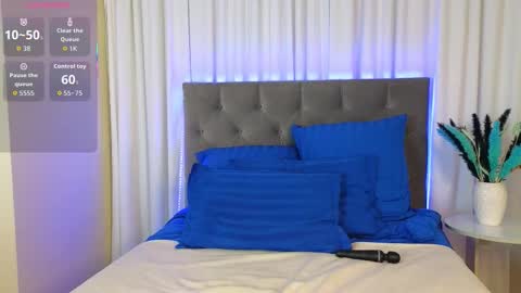 Ariana online show from 12.17.25