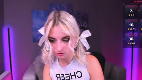 ariana_ross7 online show from 09.22.25