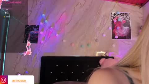 Ariana  online show from 09.08.25