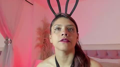 Snapshot of arianaa_collins chatting on 10.15.25 Arianna Collins online show from 10.15.25