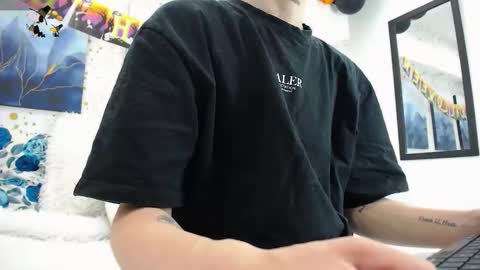 Ari  online show from 11.03.25