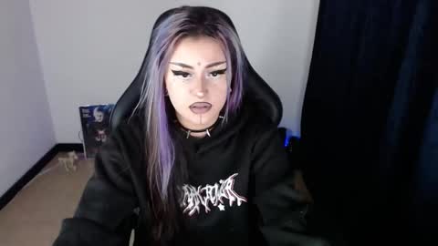 help me 100 hands up my OF is Free  online show from 02.07.26