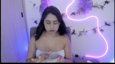 Arianna  online show from 04.10.26