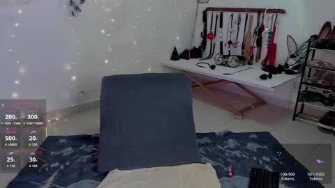 Snapshot of arianna_connor1 chatting on 09.18.25 Arianna Connor online show from 09.18.25