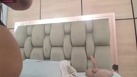 arianna pearl online show from 01.23.25