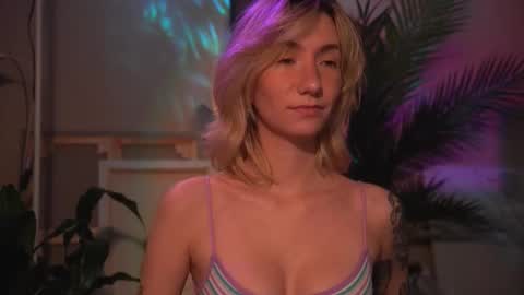 Olivka online show from 10.11.25