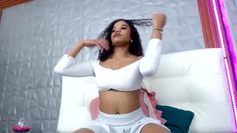 arianna_rochel online show from 11.02.25