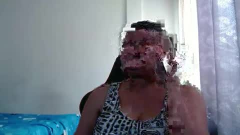 ariannaloovel online show from 01.08.26