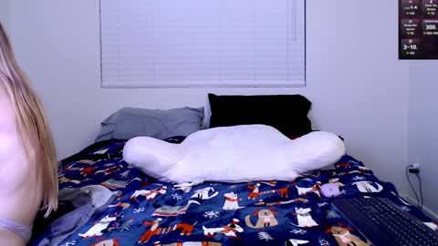 Arianna Pea online show from 12.07.24