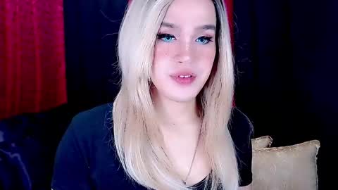 ARIANNE CUMS  online show from 01.26.25