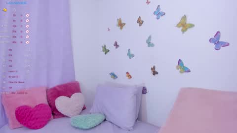 ariannna08_ online show from 01.18.25