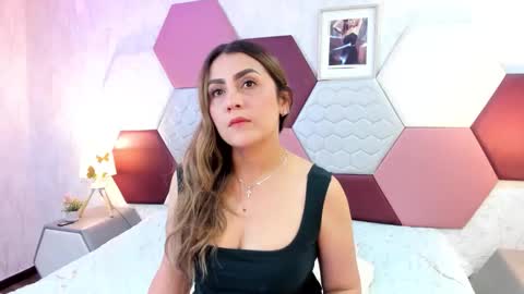 aria online show from 04.25.26