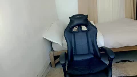 Arie online show from 03.14.26