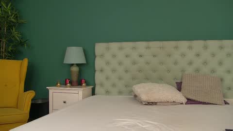 Ariel online show from 02.14.25