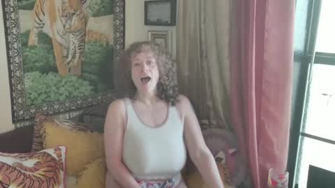 Arielle Ari online show from 03.14.26