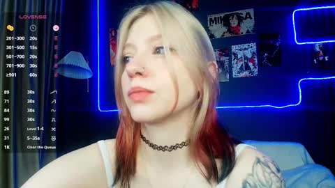 Ariel online show from 03.25.26