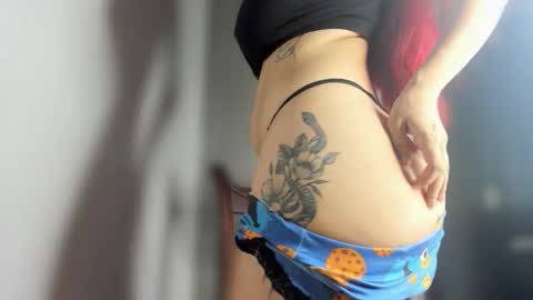 Snapshot of ariell_rose1 chatting on 09.27.25 Stephany online show from 09.27.25