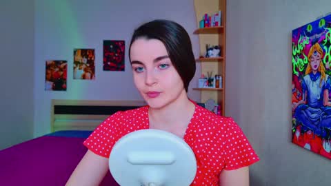 arielstonks_lovee online show from 02.05.25