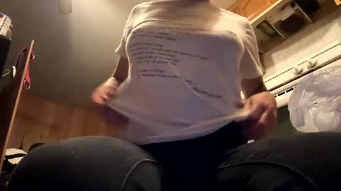 Snapshot of arielwyld chatting on 09.24.25 ariel colin when hes here online show from 09.24.25